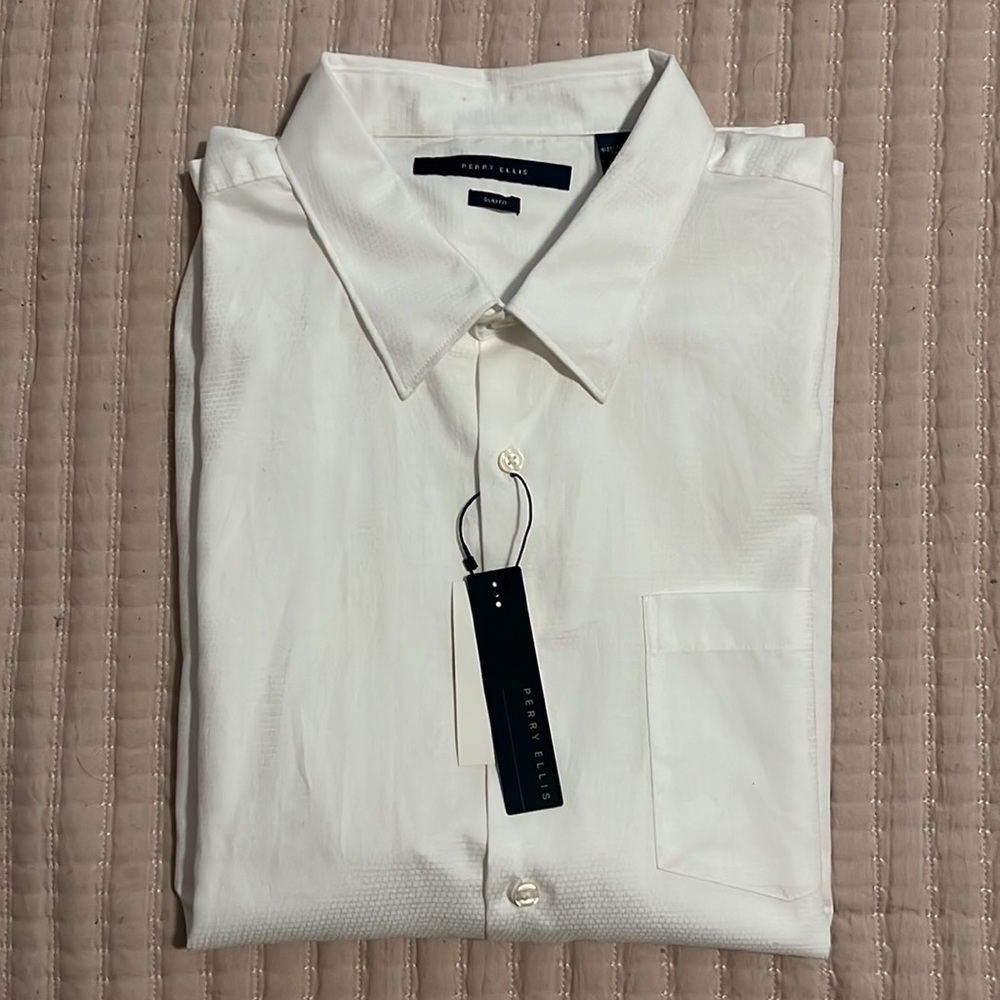 Perry Ellis short sleeve
